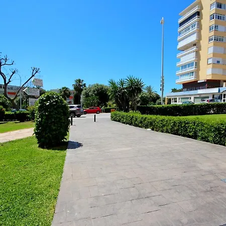 Sun&beach Carihuela Apartment *